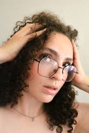 Primary games are Destiny 2, Black Ops 6, Tekken 8, Guilty Gear: Strive and  some party games.