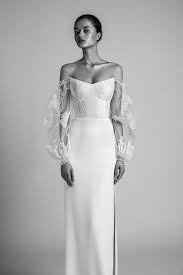 Haute Couture Wedding Style For The Non Traditional Bride Ruffled Wedding Dresses Whimsical Couture Wedding Wedding Dresses 80s
