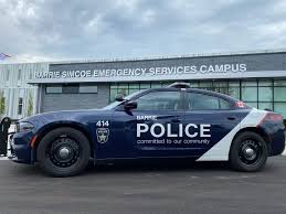 Barrie do it yourself garage barrie ontario. Life Threatening Injuries Reported After Vehicle Falls Off Hoist In Barrie Garage Barrie Globalnews Ca
