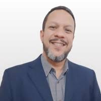 300+ "Moisés Jr" profiles