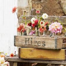These grave decorations are made with silk flowers you can buy most anywhere. 52 Easy Flower Arrangement Ideas Creative Diy Floral Displays