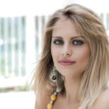 Carmen Passaretti (@carmen_pass)