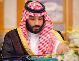 وفي أكتوبر الماضي، كان قد أعلن ولي العهد السعودي، الأمير محمد بن سلمان، عن خطة إنشاء منطقة نيوم، التي تمتد لأول مرة بين ثلاث دول وبحسب ما أعلنه بن سلمان، فإن المشروع سيركز على 9 قطاعات استثمارية متخصصة، على أن تنتهي المرحلة الأولى منه في 2025. ÙÙŠ Ø§Ù„ÙŠÙˆÙ… Ø§Ù„ÙˆØ·Ù†ÙŠ Ø§Ù„Ù€88 Ø£Ø¨Ø±Ø² Ø¥Ù†Ø¬Ø§Ø²Ø§Øª Ø§Ù„Ø£Ù…ÙŠØ± Ù…Ø­Ù…Ø¯ Ø¨Ù† Ø³Ù„Ù…Ø§Ù† ÙˆÙ„ÙŠ Ø§Ù„Ø¹Ù‡Ø¯ Ø¥Ù†ÙÙˆØ¬Ø±Ø§Ù Ù…Ø¬Ù„Ø© Ø§Ù„Ø±Ø¬Ù„