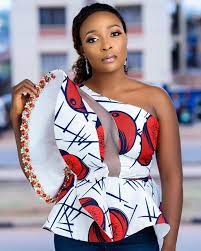 Soyez toujours africaines aimez ma page facebook #nouvellestendancesafricaines abonnez vous à notre chaîne pour nous soutenir. 900 Idees De Haut Pagne En 2021 Mode Africaine Tenue Africaine Robe Africaine
