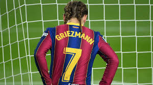 Up your game with one of these cool new looks for short, medium, long, and black hair. Griezmann S Surprising Viking Look Against Real Sociedad