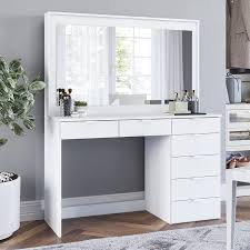 A dressing table with huge mirror make your furniture more precious and cool. Hnoguz Fo0m Rm