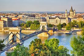 Spanning 93,030 square kilometres (35,920 sq mi) in the carpathian basin, it borders slovakia to the north. Hungary In Pictures 15 Beautiful Places To Photograph Planetware