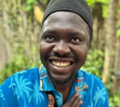 Interview: Frank Iero Breaks Down His New Album 'Barriers'