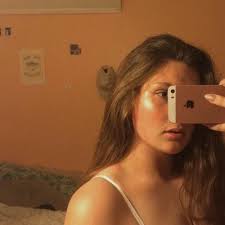 Mayra Webster's Instagram, Twitter & Facebook