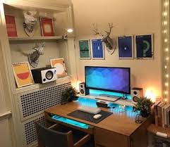 Black And White Pc Setup Forget Black And White Here S My Teal And Orange Setup Featuring Handmade Cardboard Trophy Heads And Poster Frames Battlest Setup Battlestation Room Setup
