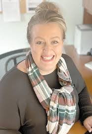 Josephine Hoppe's Instagram, Twitter & Facebook