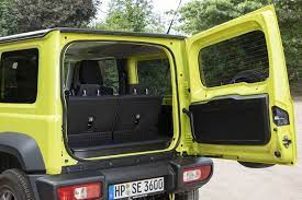 Suzuki jimny has 2 images of its interior, top jimny 2021 interior images include dashboard view and folding seats. Suzuki Bicara Soal Rumors Jimny Long Dengan 5 Pintu