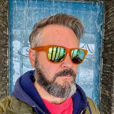 Is anyone else obsessed with the TV show that aired from 1997-2001?