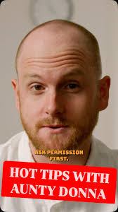 CHUCK ON The Comedy Channel TONIGHT FOR A BIT OF DONNA SPARKLE ALONGSIDE  SOME OTHER LEGENDS. The Slot AU will be