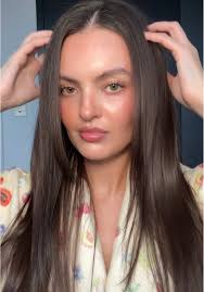 Colour Refresh with Clairol Colour Strong in Toscana