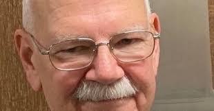 Ken Whitmire's Instagram, Twitter & Facebook