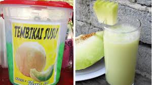 Selain itu juga, air tembikai juga adalah konduktor yang baik dan ini sangat bagus untuk menghalang dari berlakunya strok haba. Jus Tembikai Susu