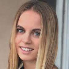 Rebeca martinez (instagram star) was born on the 16th of august, 1995. Rebeca Martinez Bio Family Trivia Famous Birthdays