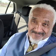 1985, I Was One Of Baddest Bishes Alive.. I Opened The First Black Hair  Braiding Shop@2246 Glenwood Ave, Next To Mr. Paul's Bakery.. "SO DIFFERENT"  I Had The Baddest Braiders In Youngstown.