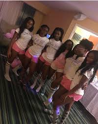 Birthday Outfits For 15 Year Olds Black Girls Pin By Kameron Blythe On Birthday Girl Birthday Party Outfits Hotel Birthday Parties 16th Birthday Outfit