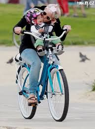 Pin By Ina Ing On E S T I L O Family Bike Bicycle Bike Ride
