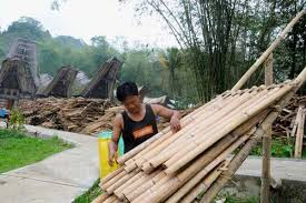 Kagumi pesona baju dari bambu seperti di gambar. 58 Koleksi Gambar Rumah Atap Bambu Terbaru Gambar Rumah