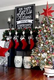 Black And White Christmas Decor Ideas 50 Elegant Christmas Mantle Decor Ideas 20 Christmas Mantel Decorations Red Christmas Decor Christmas Fireplace