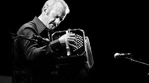 Скачай astor piazzolla invierno porteno и astor piazzolla adios nonino. Bbc Radio 3 Composer Of The Week Astor Piazzolla 1921 1992 Episode 3