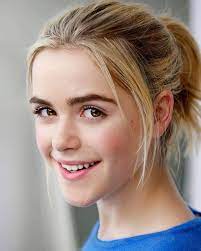  Kiernan Shipka Fangirl Home Facebook