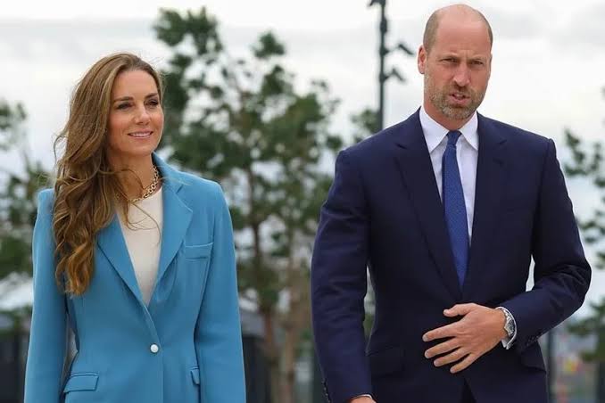 Princess Kate in surprise outing with William at launch of suicide  prevention toolkit with sports stars - Yahoo Life UK