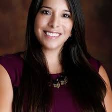 Lorena Lake's Instagram, Twitter & Facebook