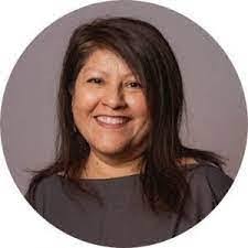 Becky Lukens's Instagram, Twitter & Facebook