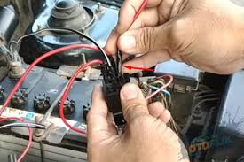 Siapa yang gak tahu sama 'nada' itu, hehehhe. 7 Cara Pasang Relay Lampu Mobil 4 Kaki Terbaru 2021 Otoflik