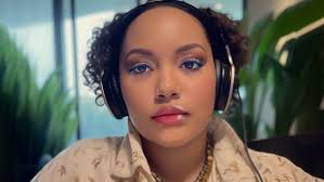 Meet Shannon Lucieer: The Visionary Entrepreneur Revolutionizing the  Entertainment Industry