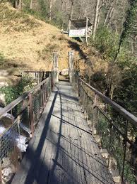 İlçe merkezine 28 kilometre uzaklıkta bulunan şelale, güzelliğiyle dikkati çekiyor. Wikiloc Picture Of Mencuna Selalesi 10 12 2018 Arhavi 2 6