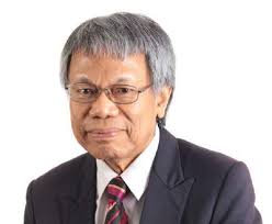 A Bright Future for Business Leadership p.6 BLP Benefits 30 More Students  p.10 20 Facts About Fourth of July p.38