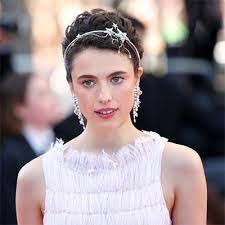 Tiffany Shell's Instagram, Twitter & Facebook