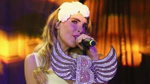 Los que decían que christian nodal y belinda no iban a durar ni un mes y ahora ya están comprometidos. Nodal No Fue El Primero En Comprometerse Con Belinda