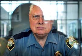 St. Paul's longest-serving police officer must retire at 65, but he doesn't  want to