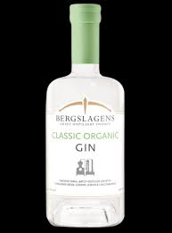 Sen ainoa pakollinen mauste on katajanmarja, mutta sen lisäksi ginejä. Bergslagens Organic Gin