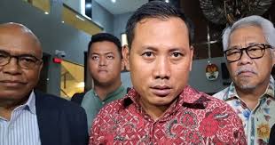 Diingatkan KPK soal Hukuman Saksi Berbohong, Staf Hasto Ungkap Tas Harun  Masiku di Markas PDIP: Saya Gak Tahu Itu Uang