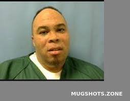 Jonathan Motte's Instagram, Twitter & Facebook