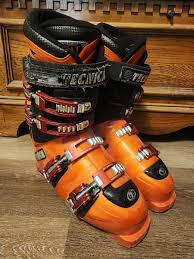 Image result for Orange 1990 TNT Skypack