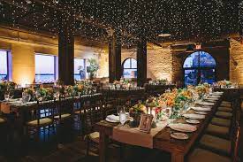 Liberty Warehouse Wedding Brooklyn Photo By Edward Winter Readyluck Konstantinos Floral Design Warehouse Wedding Liberty Warehouse Warehouse Wedding Venue