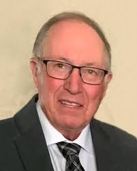 Remembering radio broadcasting days with friends