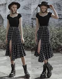 De carácter divulgativo, el libro cómo ser una bruja moderna pretende reivindicar el universo de la brujería desde su perspectiva más amable y simpática. 27 Outfits Aesthetic Para La Bruja Moderna Astropedia