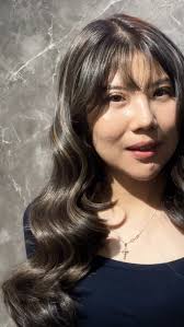 When you get bored with your hair, Milk Tea Balayage can be a simple choice  for a soft change. ✨, Warna ini punya perpaduan tone creamy dan light brown  yang membuat hasilnya terlihat lembut dan ...