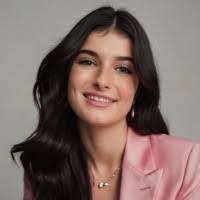 Hannah Brody's Instagram, Twitter & Facebook