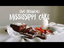 Auf ein gitter stürzen und abkühlen lassen. Rezept Ovomaltine Mississippi Cake Youtube