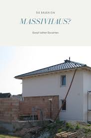So Viel Geld Lasst Sich Durch Eigenleistung Beim Bau Eines Massivhauses Sparen Massivhaus Haus Bauen Haus